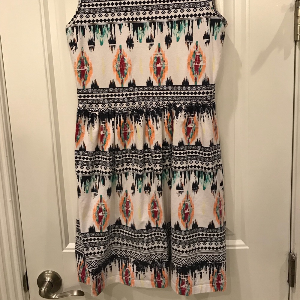 Aztec dress - Picture 2 of 6